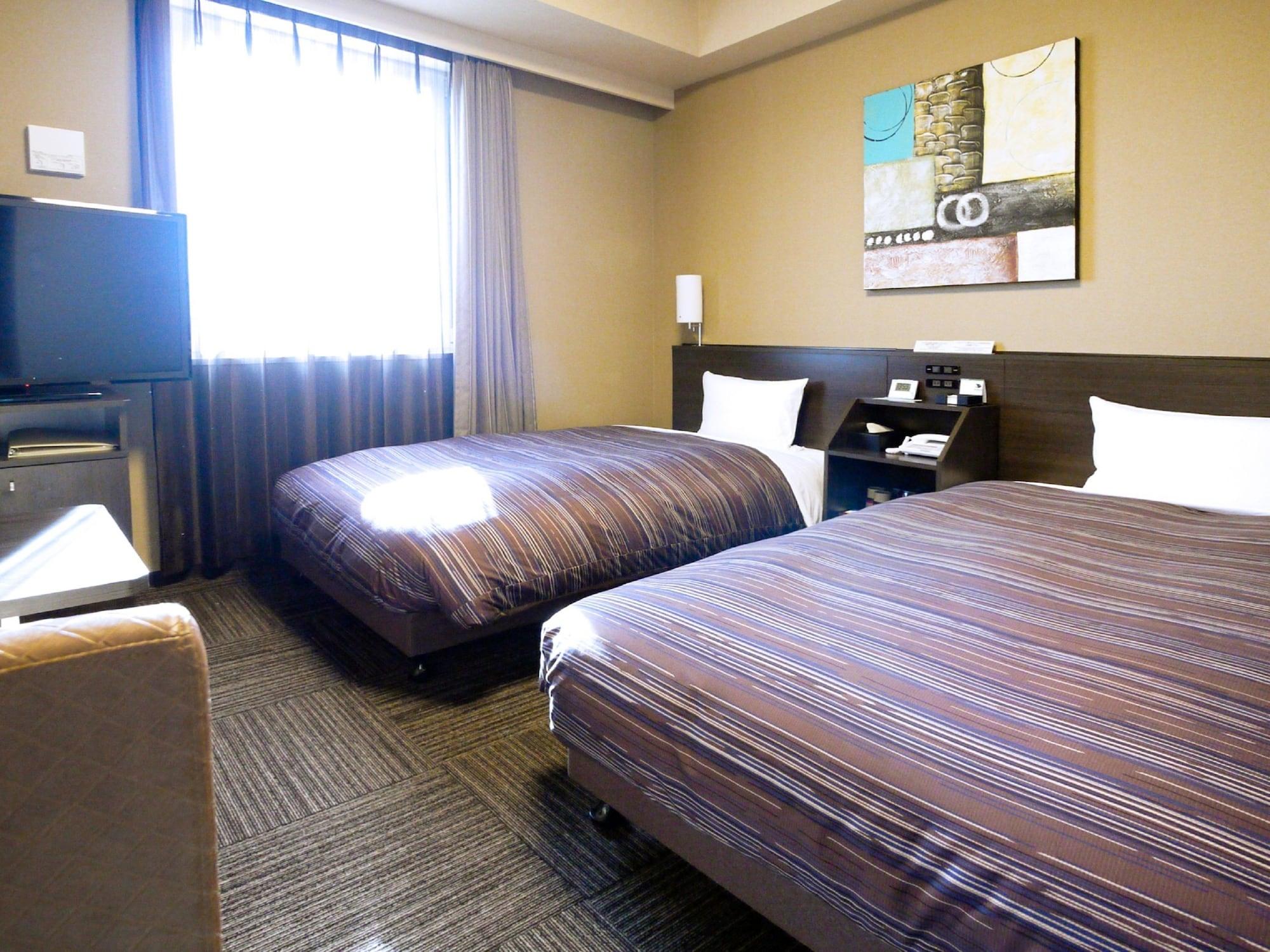 Hotel Route-inn Ebina Ekimae Buitenkant foto
