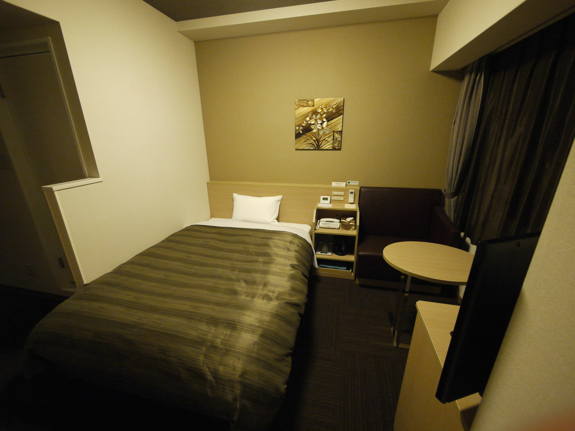 Hotel Route-inn Ebina Ekimae Buitenkant foto